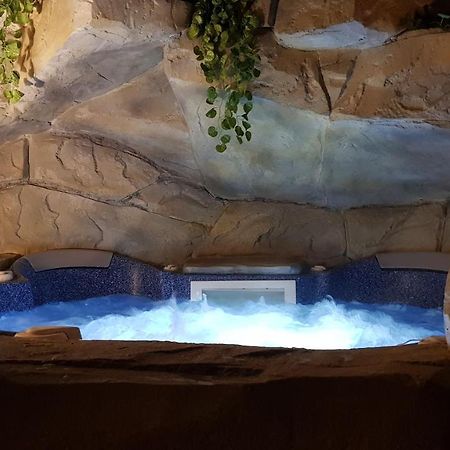 Le Lodge Origin Sainte-Suzanne Eksteriør bilde