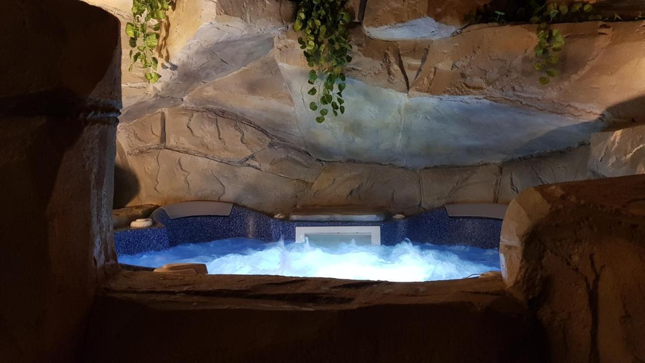 Le Lodge Origin Sainte-Suzanne Eksteriør bilde